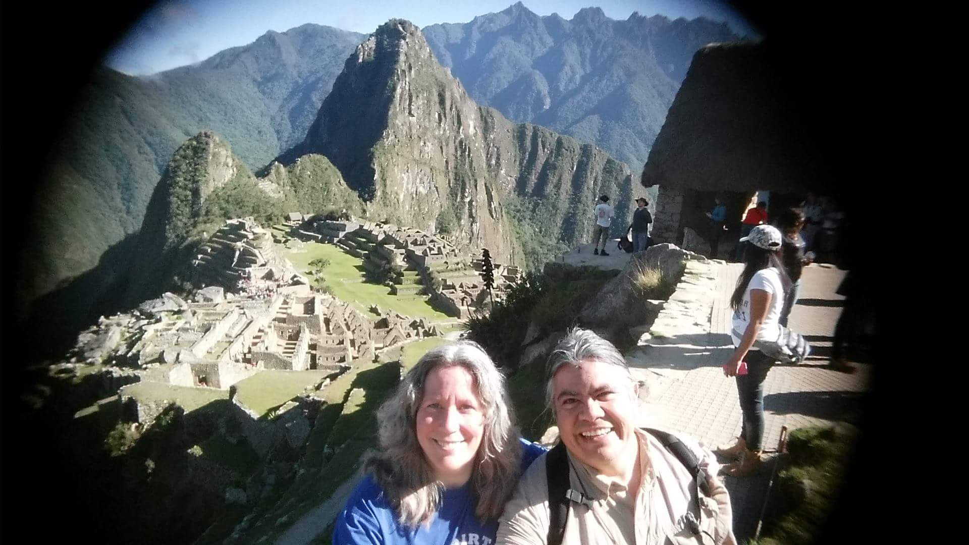 EP204 Sheryl & Mario Discuss Peru, Shamanism, Sacred Sites & Plant Medicines on Exploring Possibilities