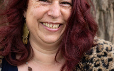 EP294 Julia Hollenbery Our Delicious Universe & The Healing Powers of Pleasure